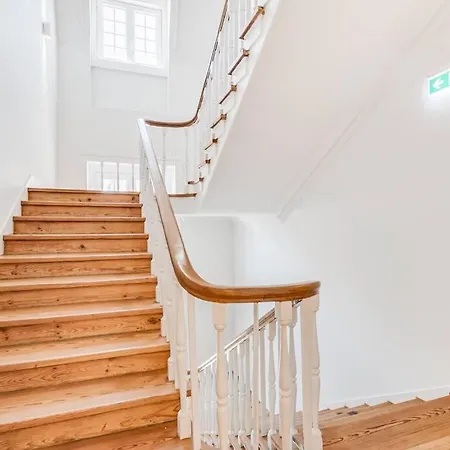 Apartment Made For The Lovers- Urban Charm In Chiado *