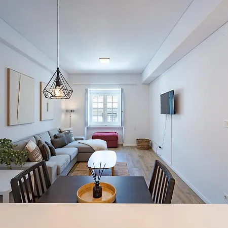 Made For The Lovers- Urban Charm In Chiado Lisbona