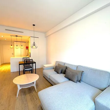 Made For The Lovers- Urban Charm In Chiado Apartment *