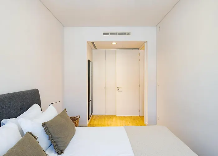Made For The Lovers- Urban Charm In Chiado *