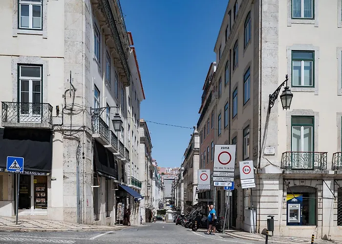 Made For The Lovers- Urban Charm In Chiado Lejlighed