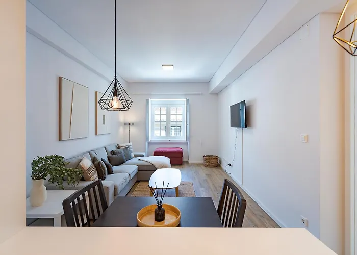 Made For The Lovers- Urban Charm In Chiado ליסבון